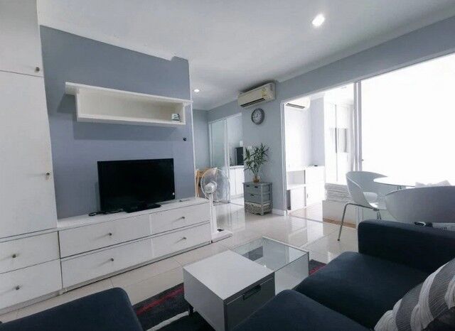 Bangkok, Villas, THB 14000,  37 Sq. Meter,  Condo For Rent At Lumpini Place, Rama 9-Ratchada, West, Fully Furnished And Ready To Move