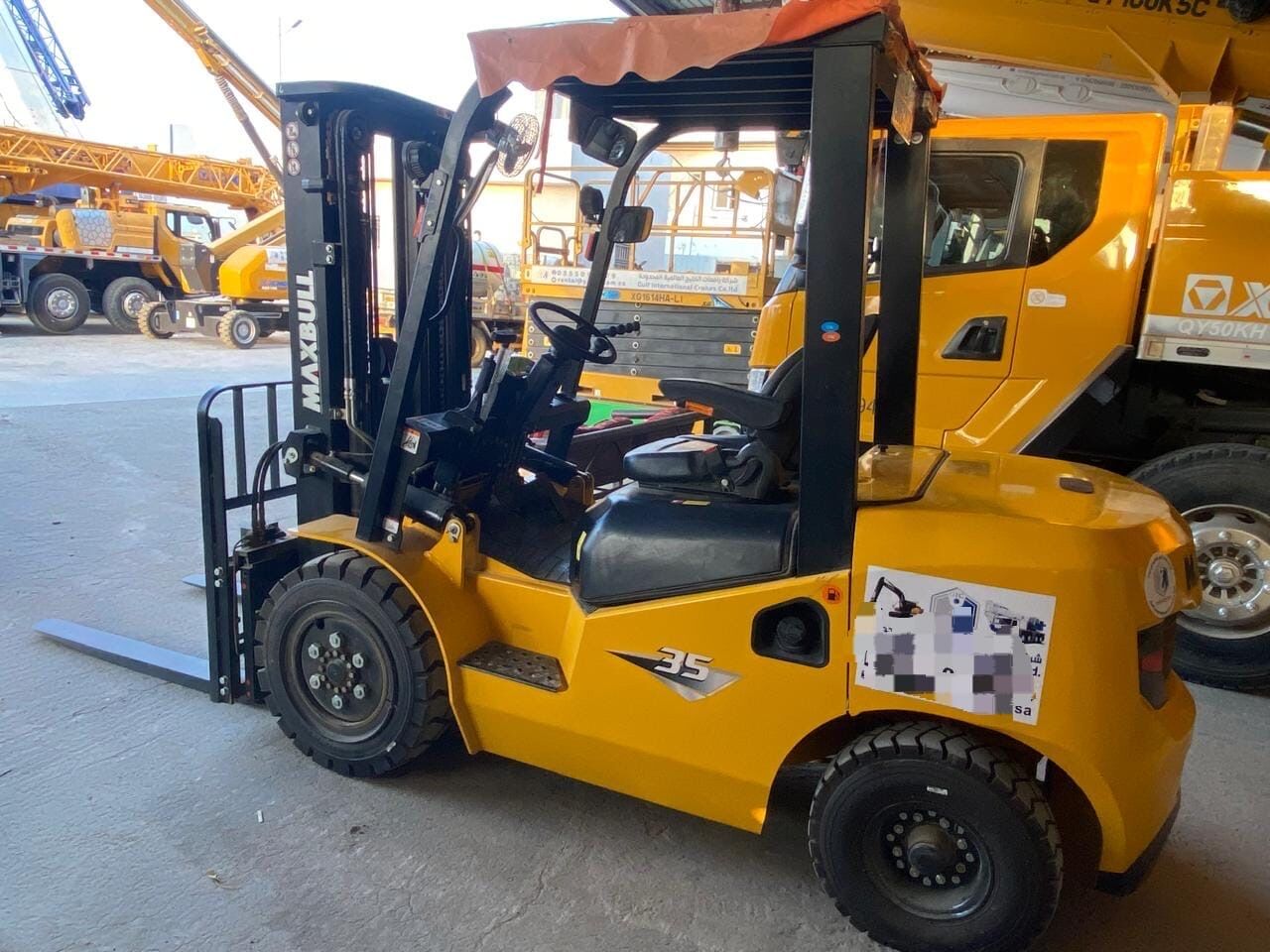 Yanbu, Heavy Equipment, SAR 1,  Forklift For Sale Brand New 2026