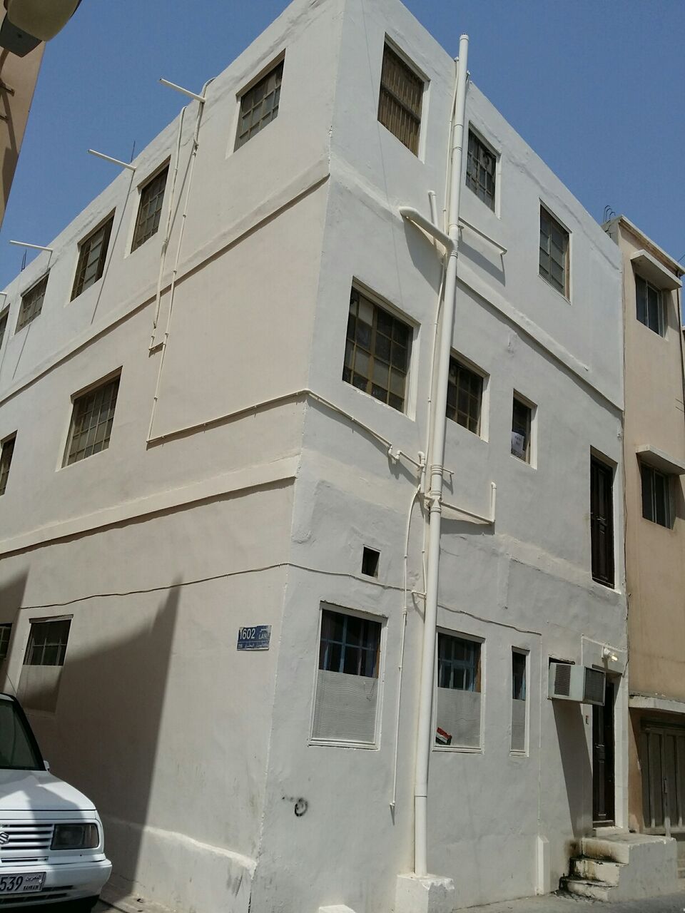 Muharraq, Housing Exchanges, BHD 100/month,  1 BR,  40 Sq. Meter,  Studio For Rent:One Room Only,Bathroom & Kitchen With EWA & AC For Family Or 2 Bachelors