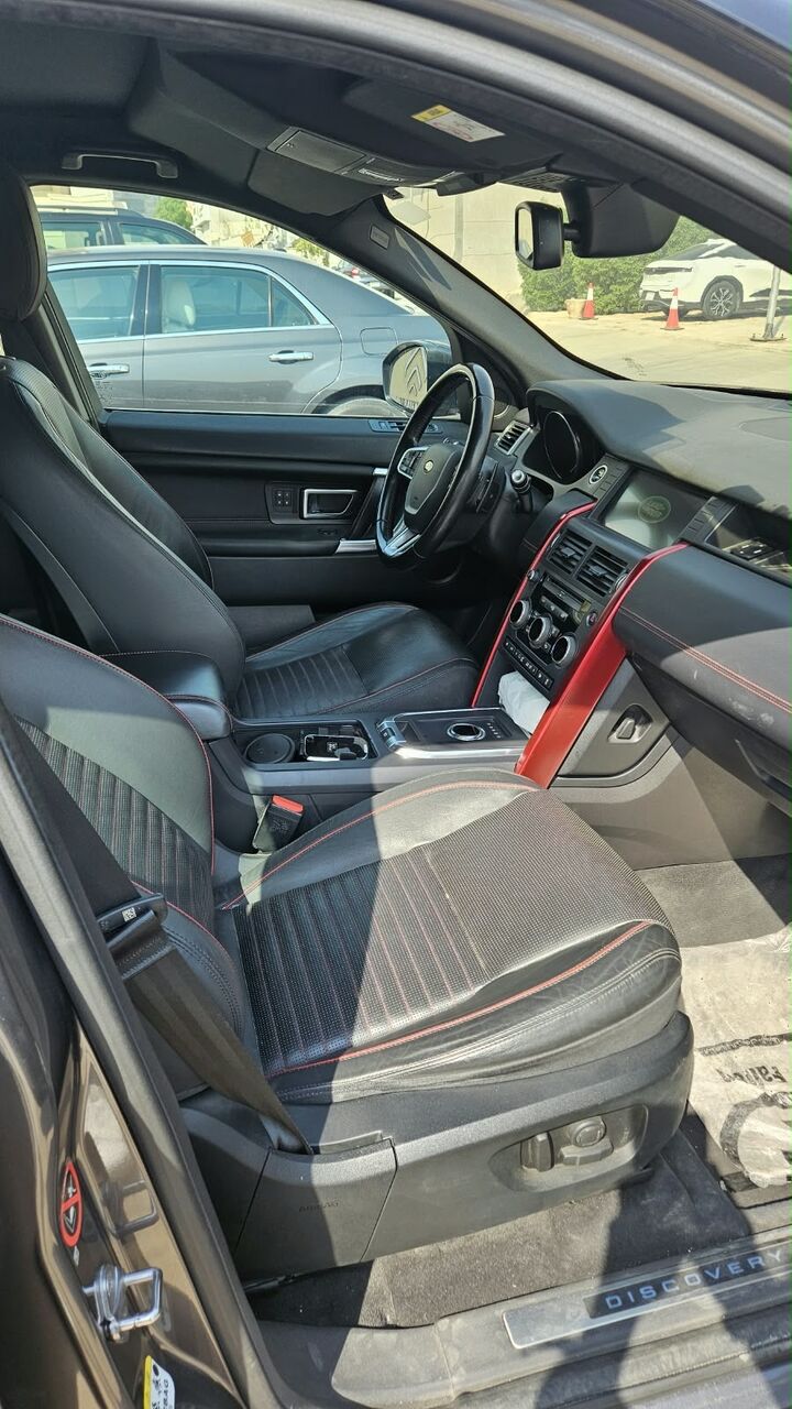 Olaya, Vehicles, Cars & Trucks , SAR 55000,  Land Rover Discovery  HSE Luxury &ndash; 5 Seater,  2017,  Automatic,  59012 KM,  Land Rover Discovery HSE Luxury &ndash; 5 Seater