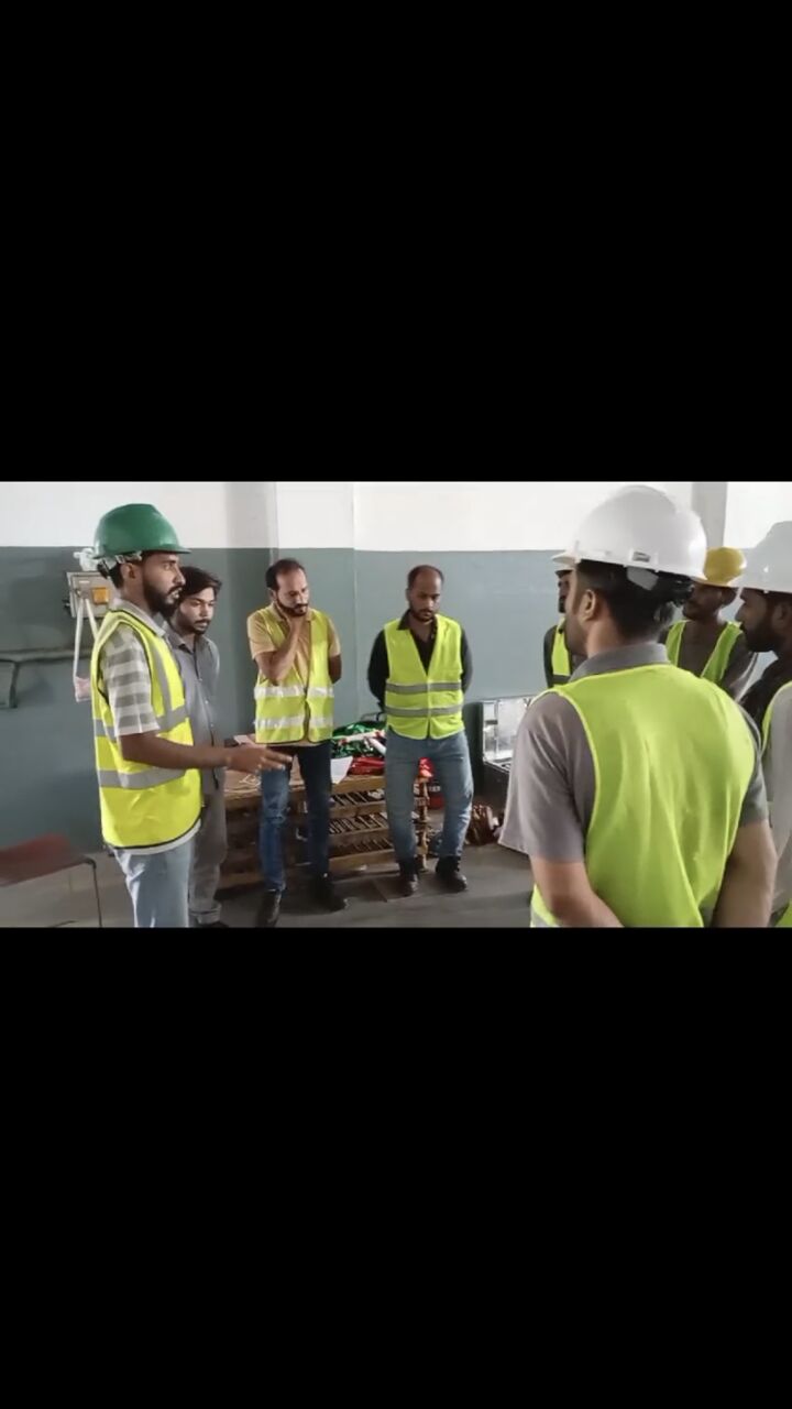 Riyadh, Job Seekers, I