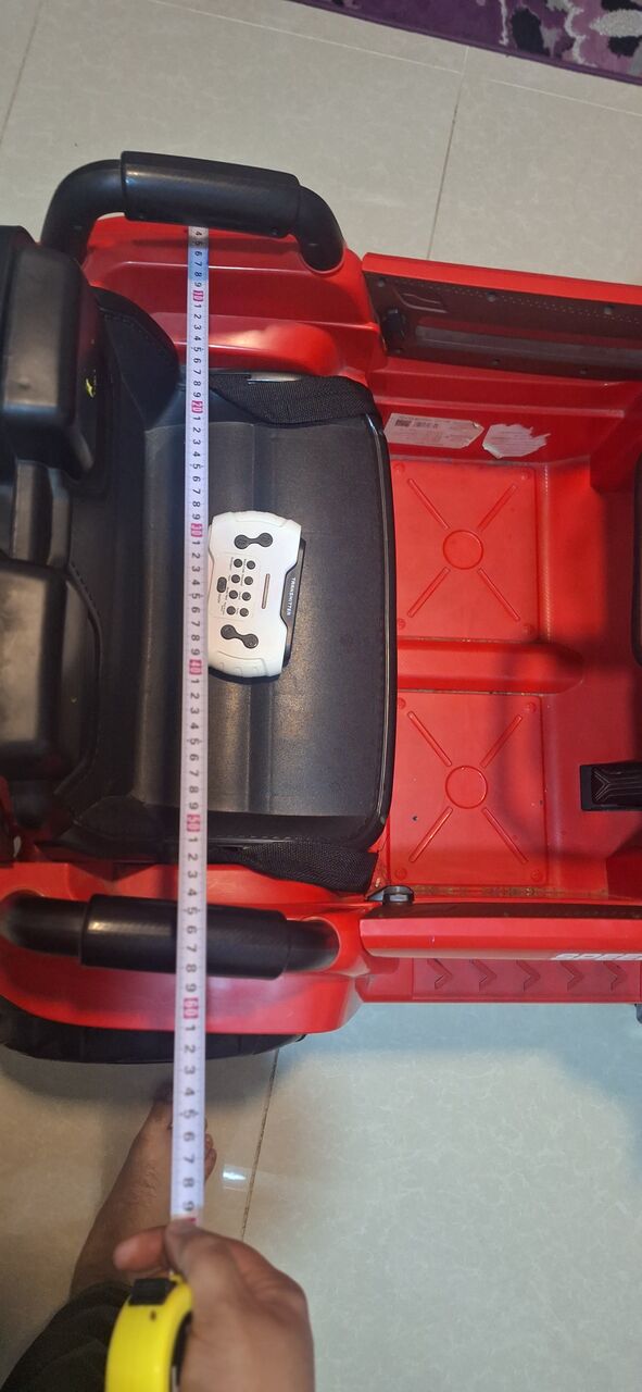 Al Rakah Al Janubiyah, Baby & Kid Stuff, SAR 200,  Kids ELECTRIC JEEP 2 Seater FOR SALE