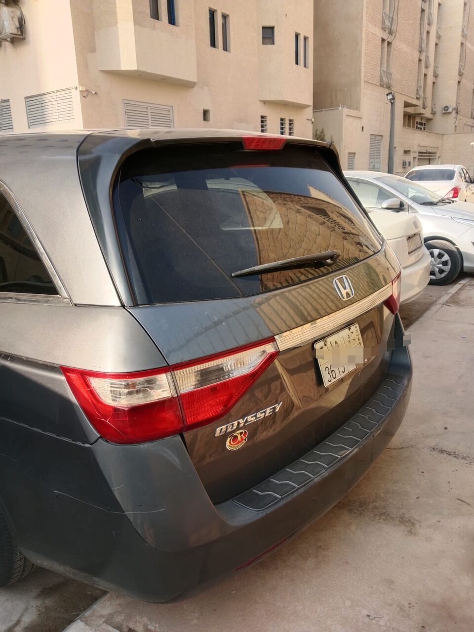 Hara, Vehicles, Cars & Trucks , SAR 19000,  Honda Odyssey,  2012,  Automatic,  215000 KM,  HONDA ODESY FOR SALE 19000 SAR 9