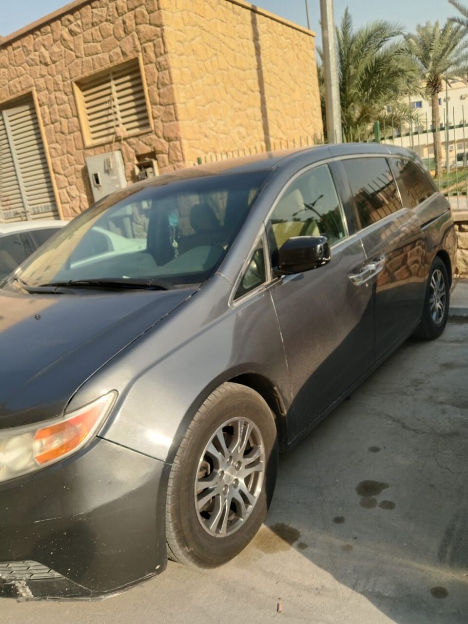 Hara, Vehicles, Cars & Trucks , SAR 19000,  Honda Odyssey,  2012,  Automatic,  215000 KM,  HONDA ODESY FOR SALE 19000 SAR 9