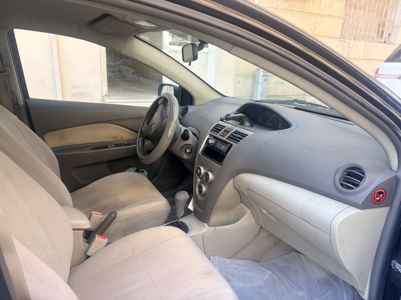 Al Khobar Al Shamalia, Vehicles, Cars & Trucks , SAR 19000,  Toyota Yaris,  2010,  Automatic,  207000 KM,     Transmission For Sale.