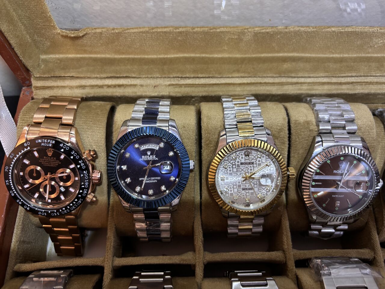 Al Rakah Al Shamaliyah, Watches, SAR 55,  Affordable Copy Watches
