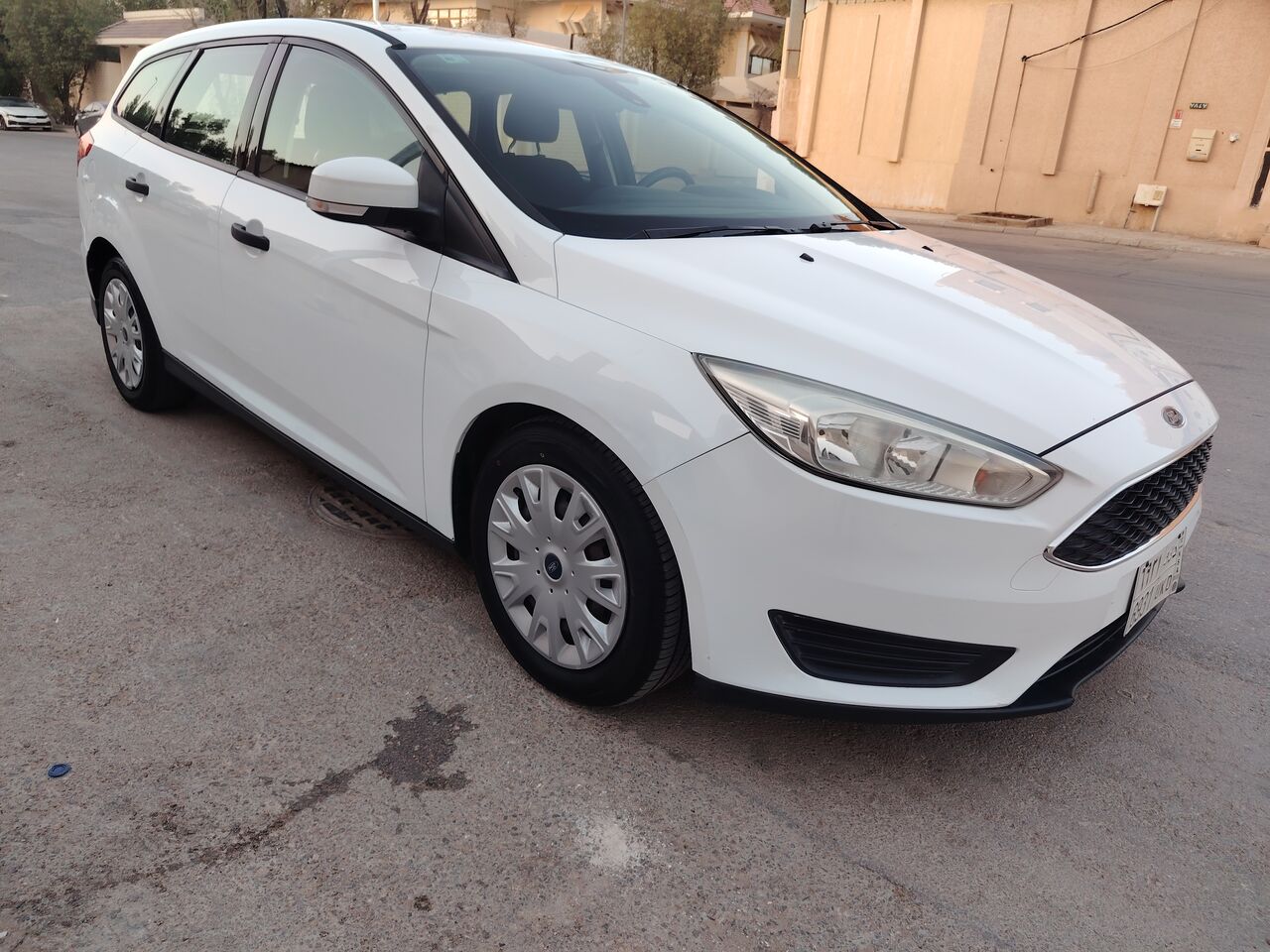 Riyadh, Vehicles, Cars & Trucks , SAR 27500,  Ford Focus,  2017,  Automatic,  207000 KM,  Brand New Condition No Accidents Very Clean