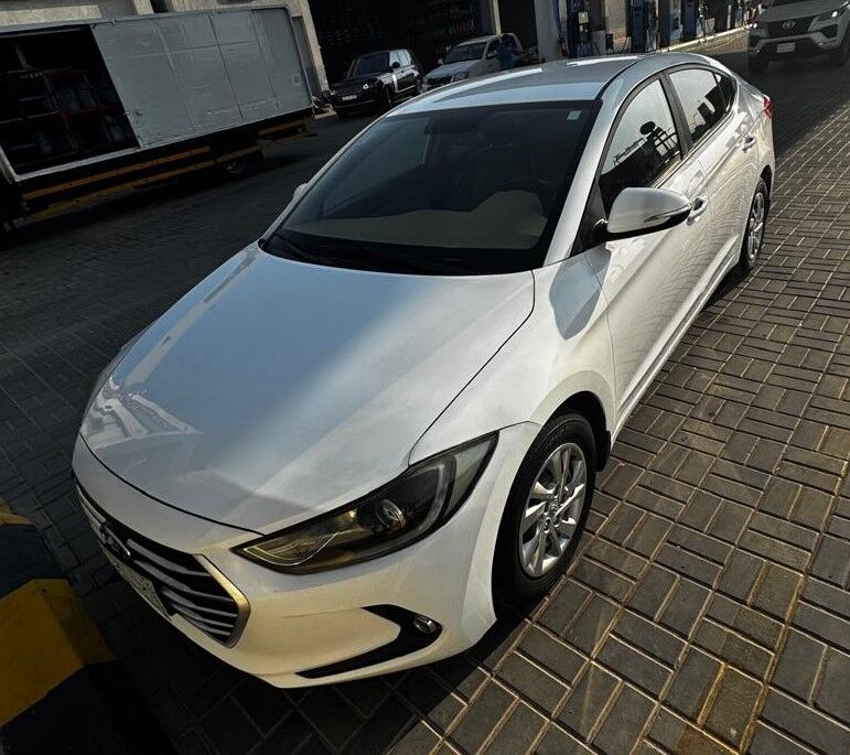 Riyadh, Vehicles, Cars & Trucks , SAR 31500,  Hyundai Elantra,  2018,  Automatic,  216000 KM,    -216k Milage 1.6