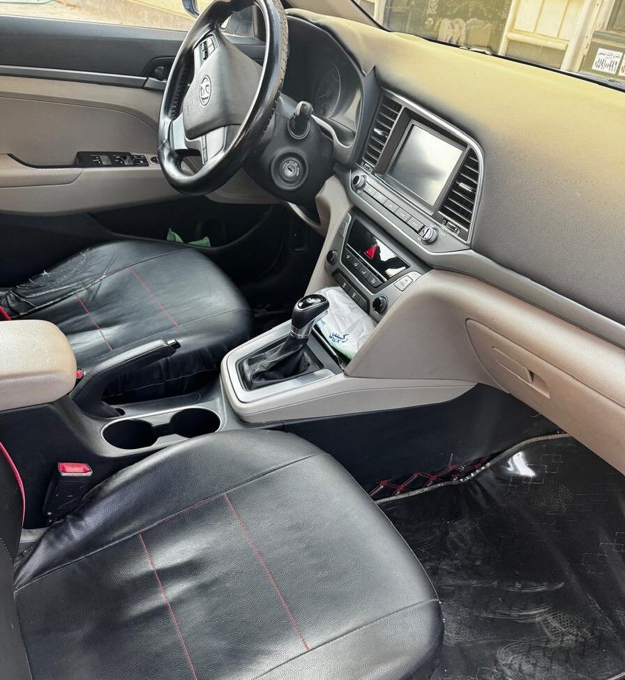 Riyadh, Vehicles, Cars & Trucks , SAR 31500,  Hyundai Elantra,  2018,  Automatic,  216000 KM,    -216k Milage 1.6