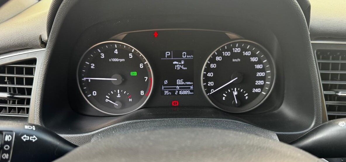 Riyadh, Vehicles, Cars & Trucks , SAR 31500,  Hyundai Elantra,  2018,  Automatic,  216000 KM,    -216k Milage 1.6