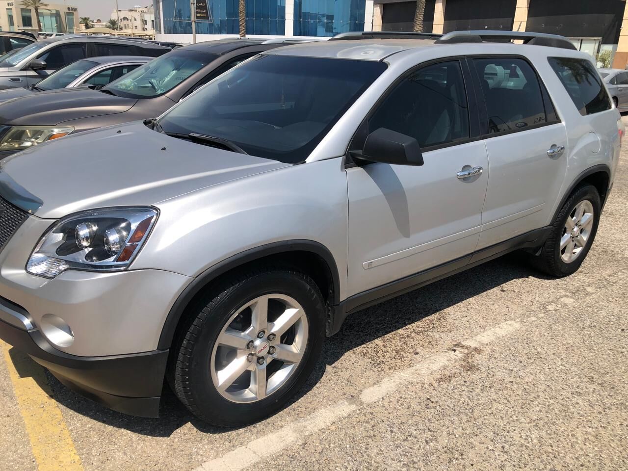 Dammam, Vehicles, Cars & Trucks , SAR 22000,  Gmc Acadia,  2009,  351 KM,