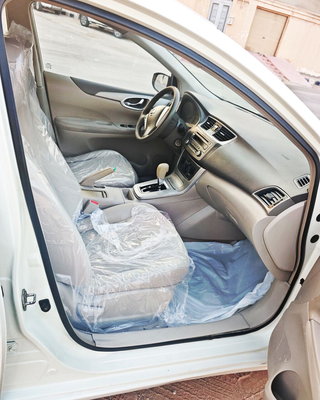 Riyadh, Vehicles, Cars & Trucks , SAR 15000,  Nissan Tiida,  2014,  240000 KM,   Urgent Sale