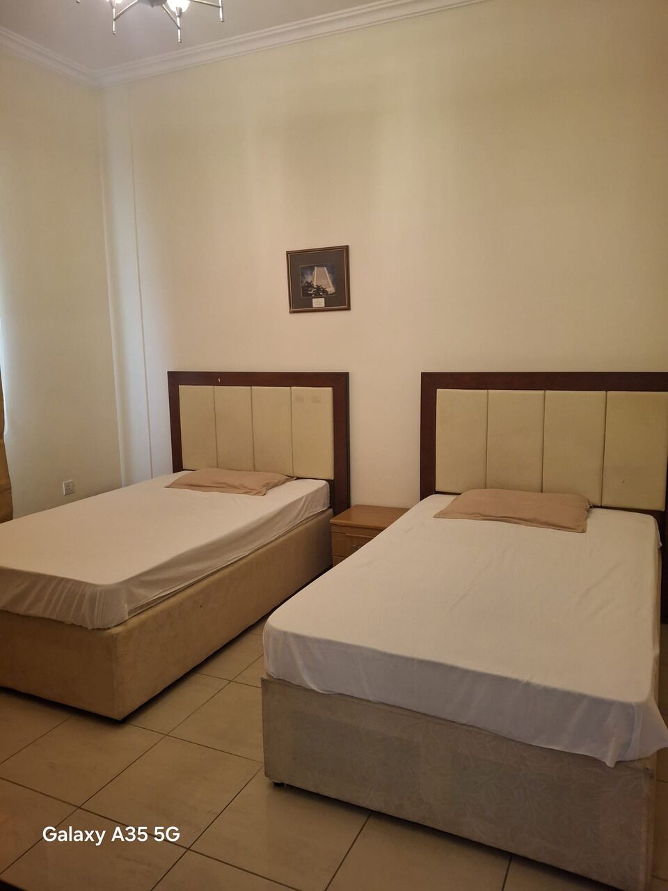 Juffair, Apartments, Flats, Houses & Villas, BHD 180/month,  Furnished,  1 BR,  140 Sq. Meter,  BHD 180/- Per Month (All Inclusive), 1 BR Sharing Luxury Flat (Ladies / Couples)
