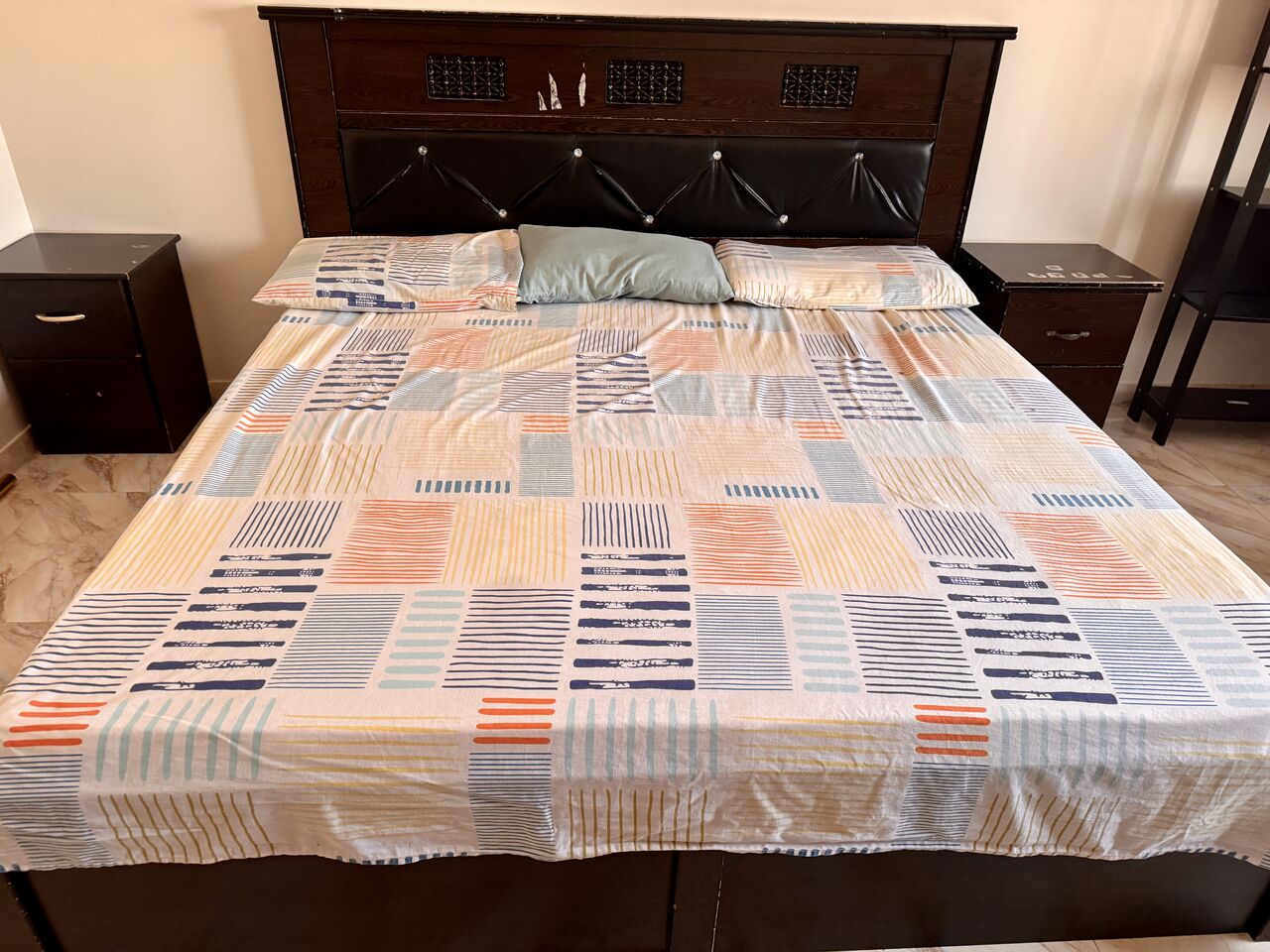 Jubail, Furniture, SAR 350,  King Size Bed 200 X 200
