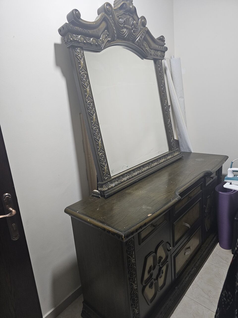 Khobar, Furniture, SAR 250,  Sofa Set 7 Seater + Dressing Table
