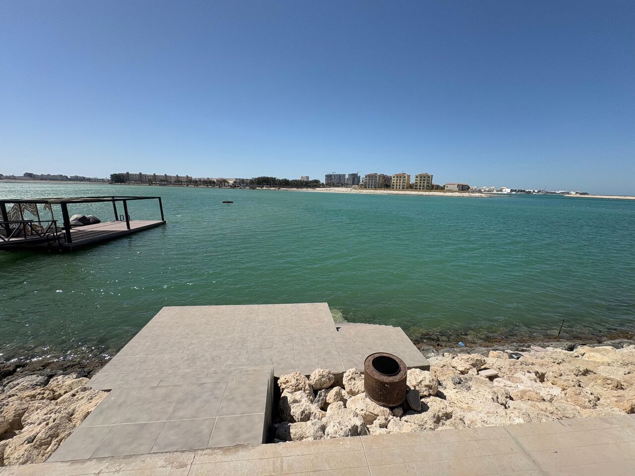 Manama, Villas, BHD 1200,  Furnished,  Luxury 3-Bedroom Villa For Rent In Dilmunia | Sea View & Sea Access