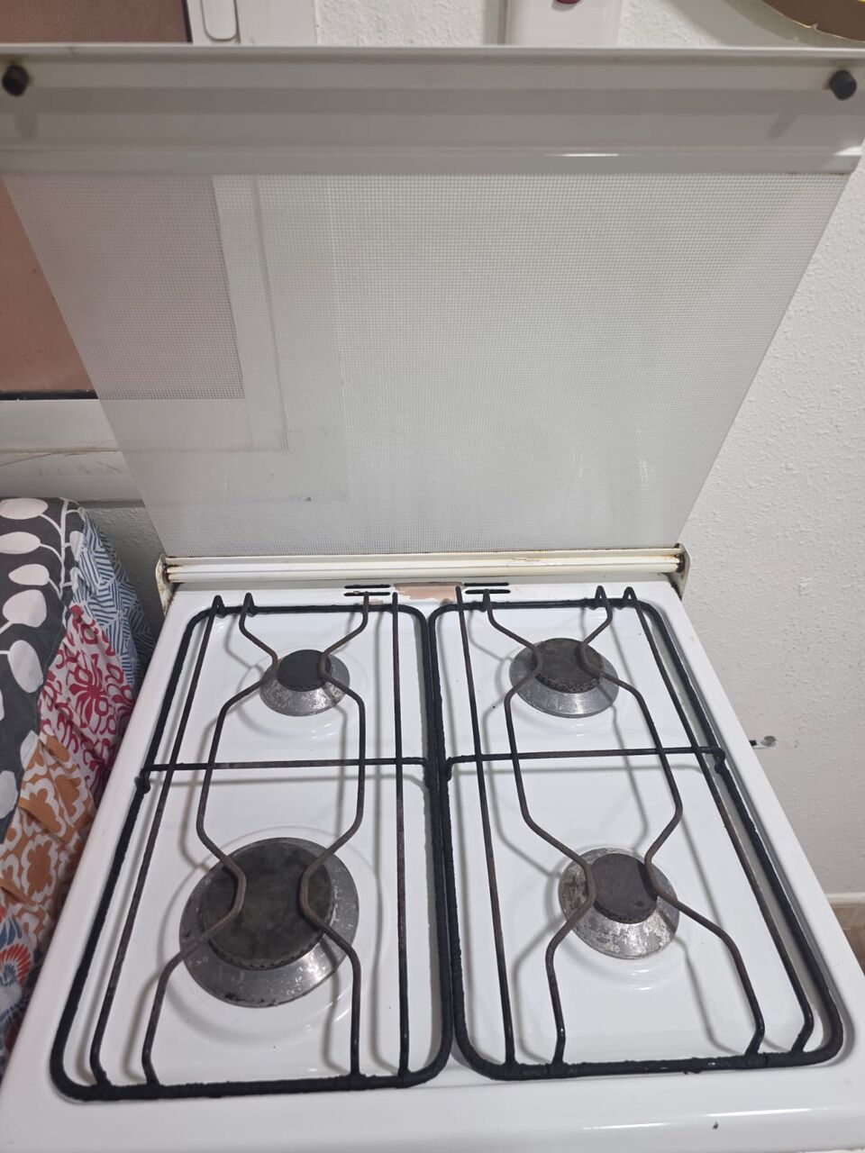 Jubail, Appliances, SAR 400550,  400 Cooking Stove And Oven And 550 LG Turbo 8kg Auto Washing Machine