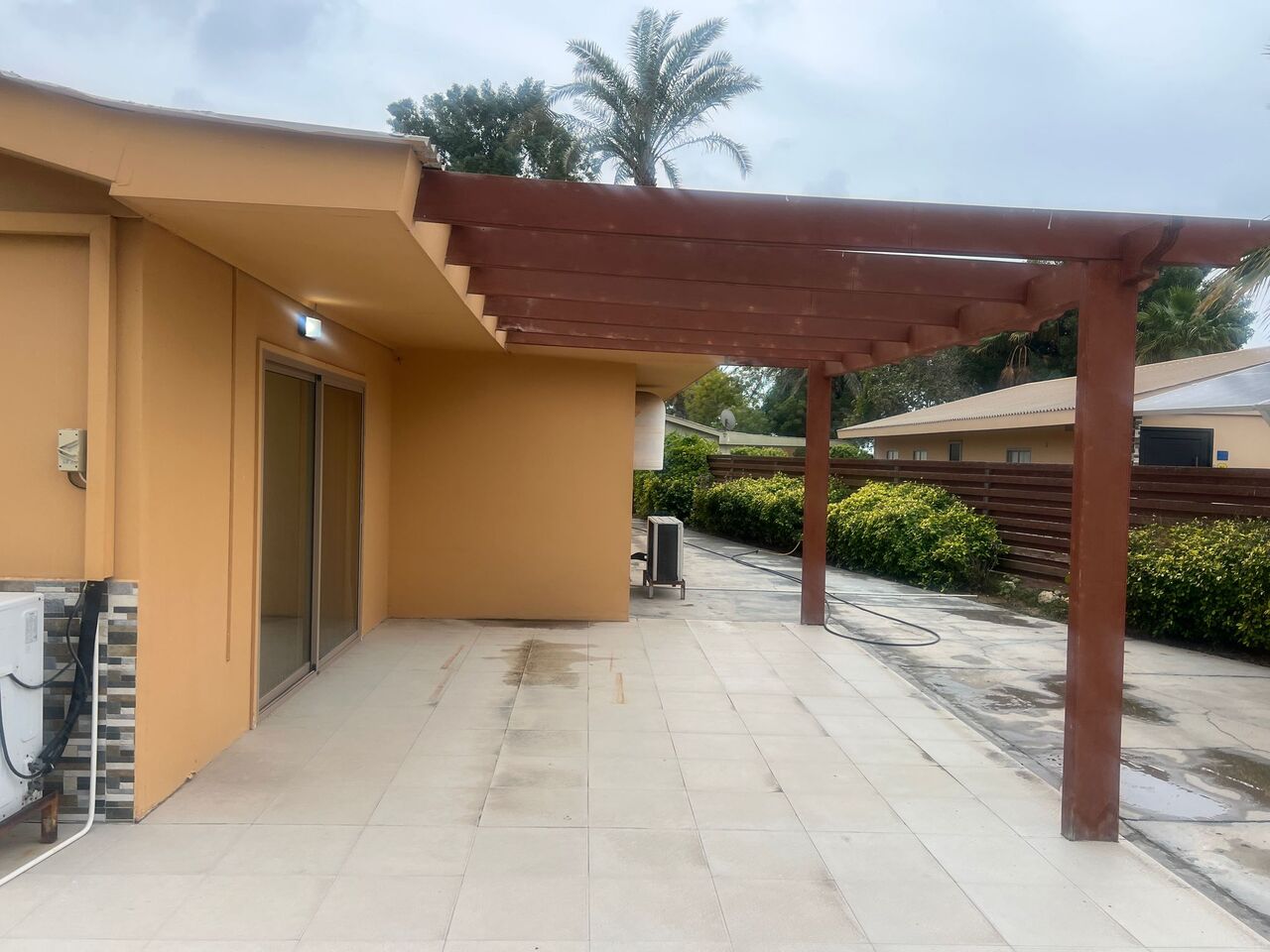Hamala, Villas, BHD 880,  Furnished,  RENOVATED BEACHFRONT VILLA | PRIVATE GARDEN | BEACH ACCESS | BOATING FACILITY