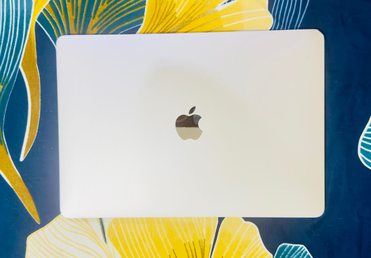 Al Aziziyah, Electronics, SAR 1500,  MacBook Air With 13.3-inch Retina Display, Core I5 Processor/10th Gen/macOS/8GB RAM/512 GB