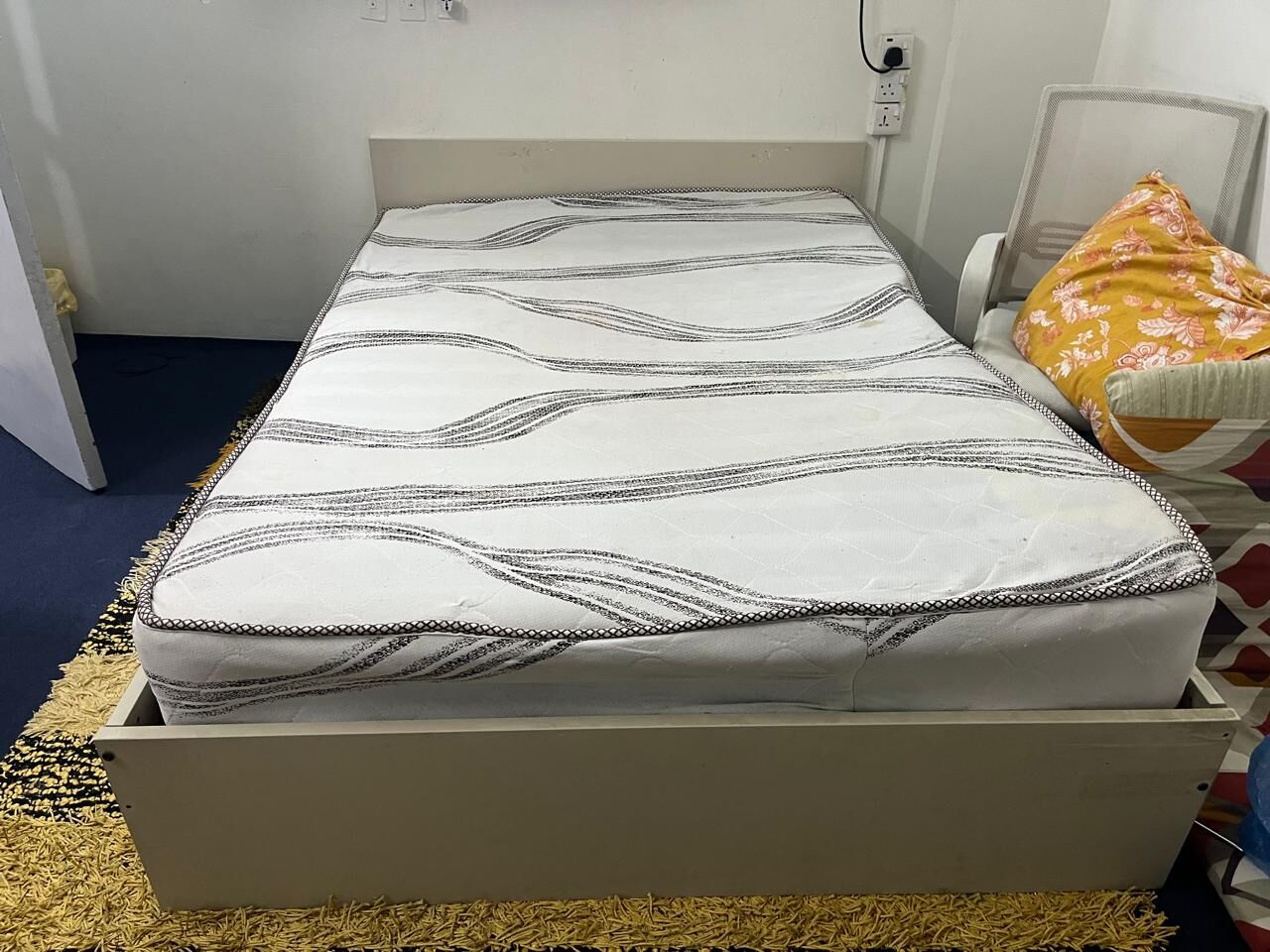 Riyadh, Household Items, SAR 400,  New Double Bed With Mattress And Original Sharp 32