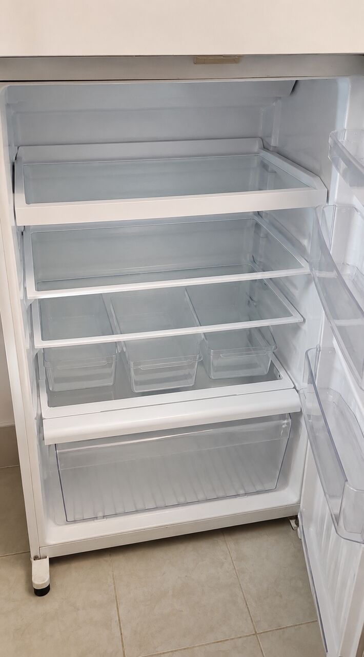 Jeddah, Appliances, SAR 2000,  Refrigerator Toshiba For Sale - Excellent Condition