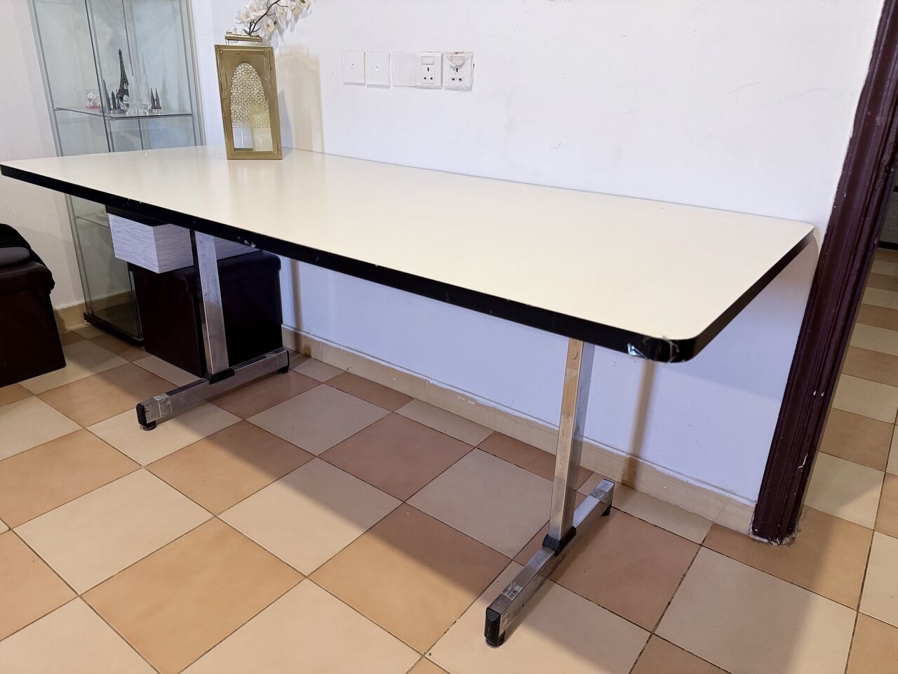 Riyadh, Furniture, SAR 499,  MEGA 180cm Heavy-Duty Utility Desk / Dining Table &ndash; Immaculate Condition!
