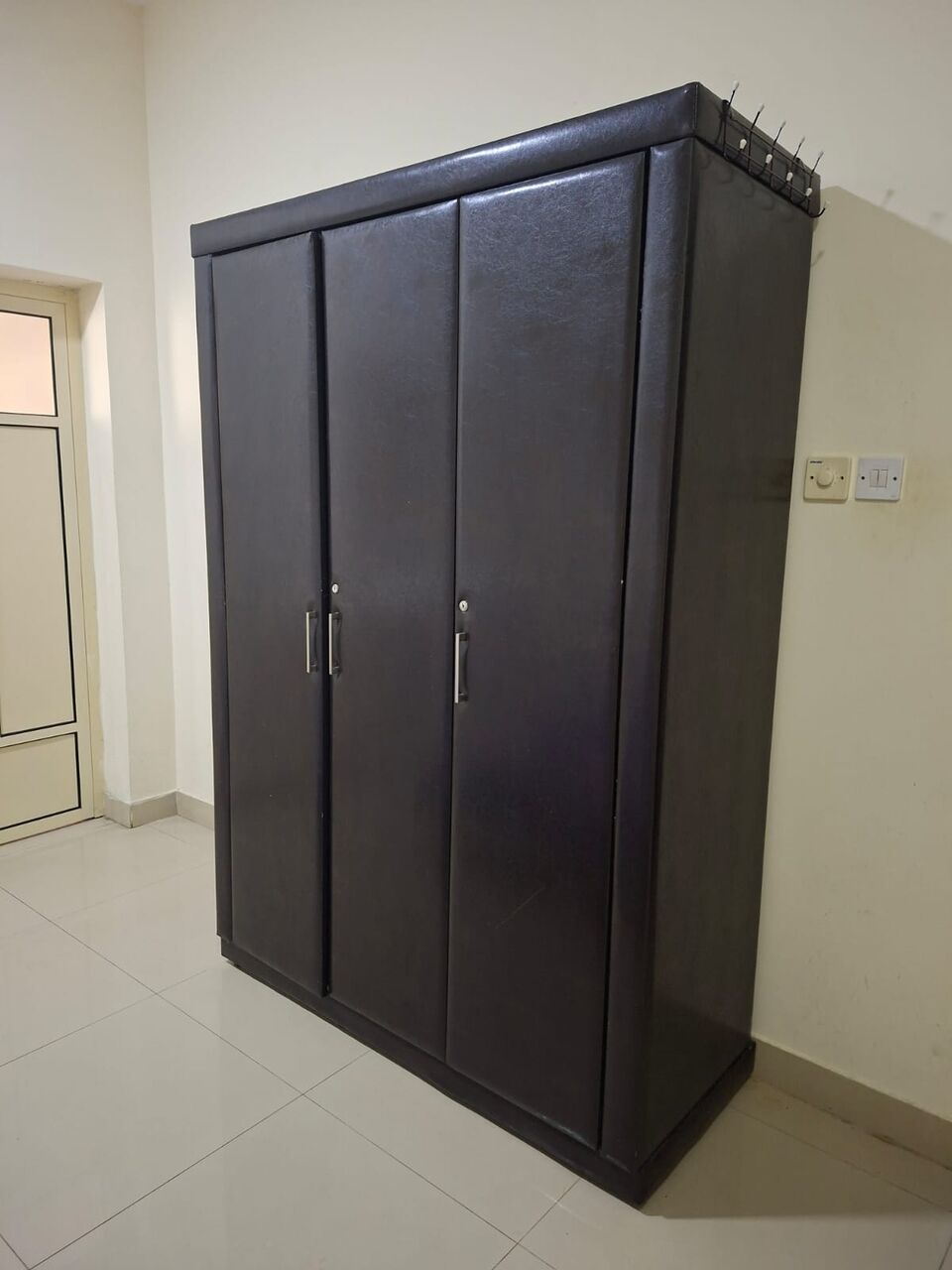 Hidd, Rooms for Rent, BHD 125/month,  Furnished,  15 Sq. Meter,  Well Furnished Room With Attached Washroom Available For Rent In A 2 Bedroom Flat