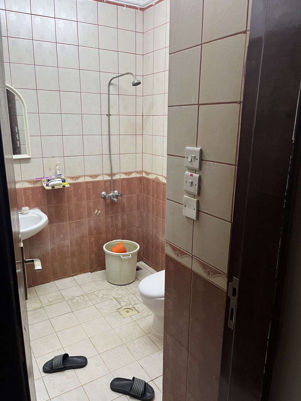 Al Batha, Rooms for Rent, SAR 900/month,  Furnished,  🏠 FURNISHED ROOM FOR BACHELOR – AL BATHA, RIYADH