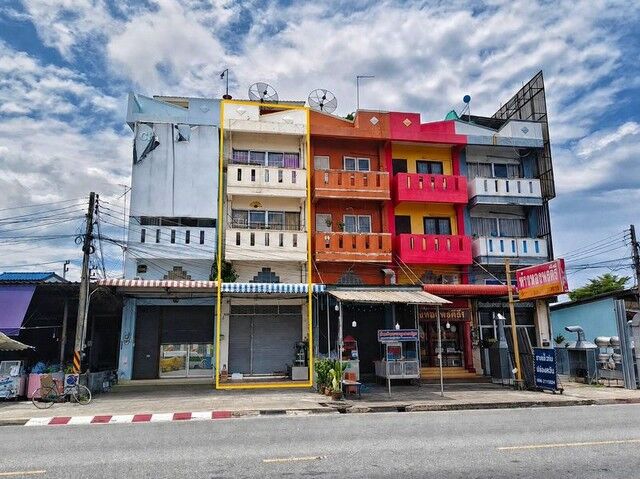 Bangkok, Real Estate For Sale, THB 4500000,  4 BR,  32 Sq. Feet,  ขายอาคารพาณิชย์ 3 ชั้นครึ่ง แยกคีร