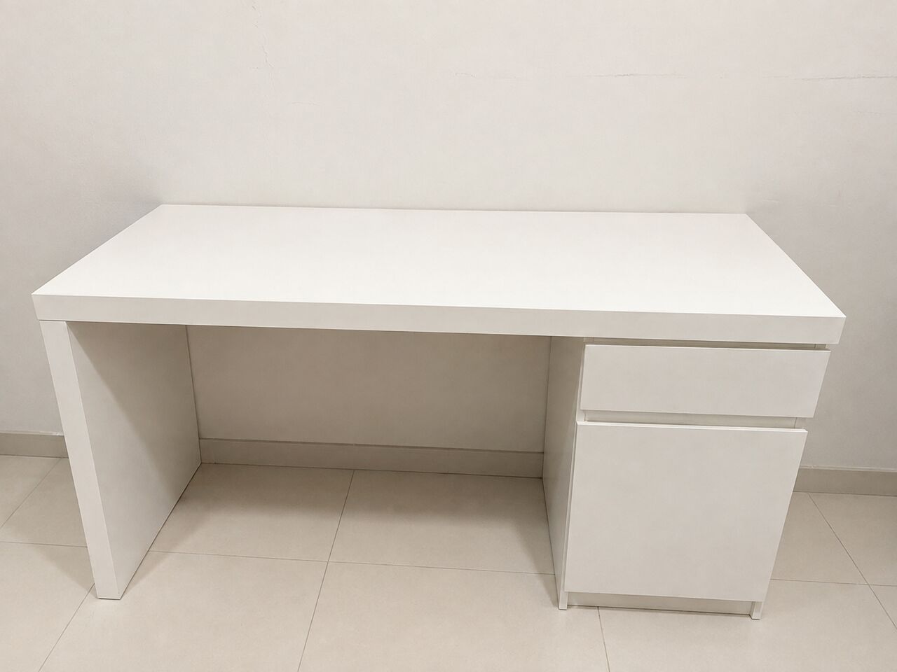 Dammam, Furniture, SAR 800,  Ikea Computer Table And Ikea Office Chair In New Condition