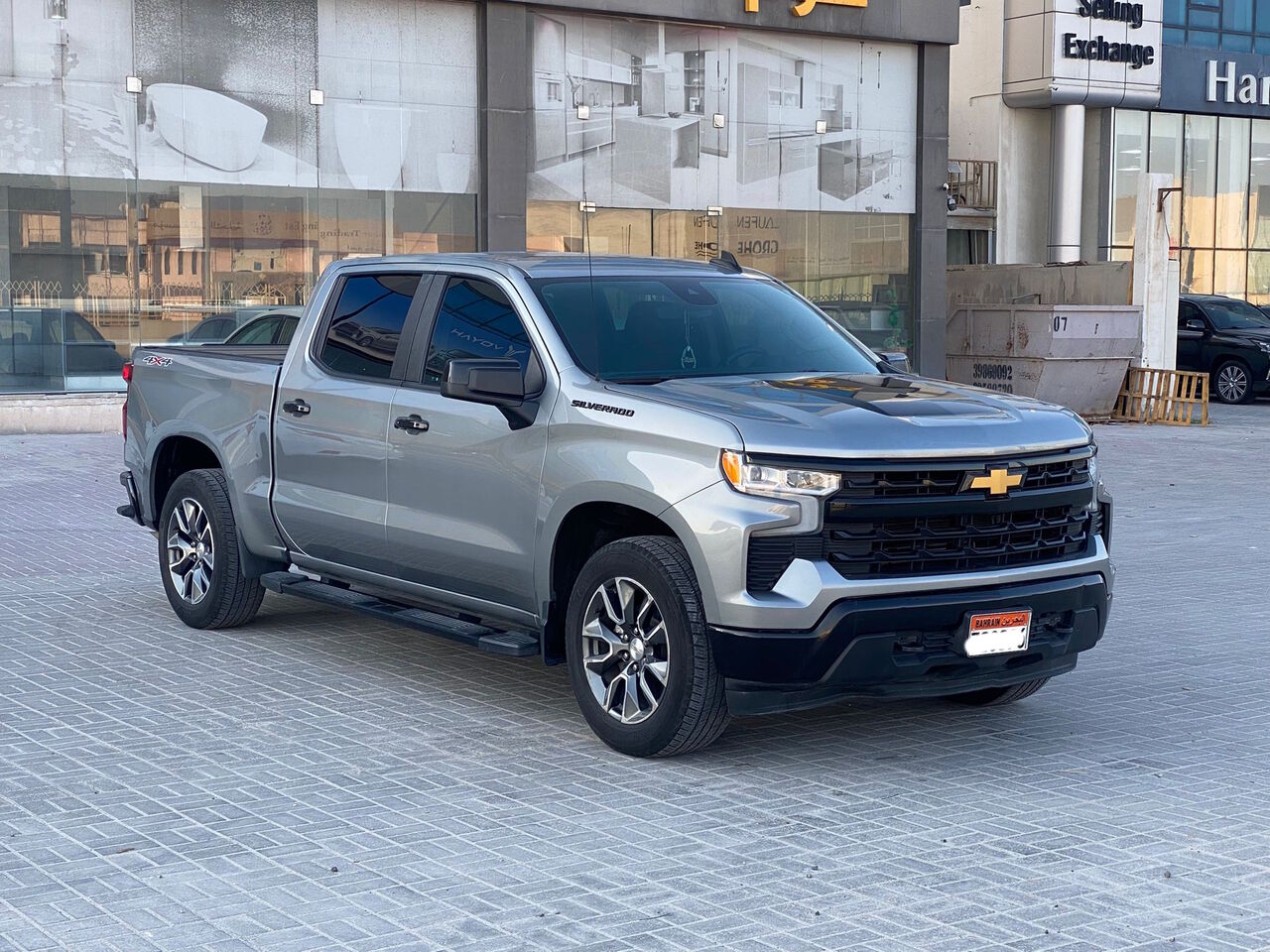 Manama, Vehicles, Cars & Trucks , BHD 11500,  Chevrolet Silverado  2023 (Grey),  2023,  Automatic,  94700 KM,  Chevrolet Silverado   (Grey)