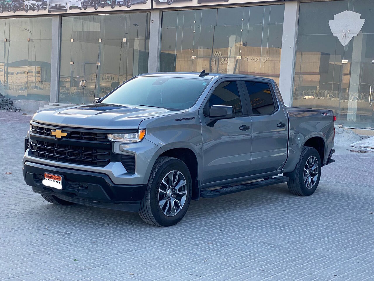 Manama, Vehicles, Cars & Trucks , BHD 11500,  Chevrolet Silverado  2023 (Grey),  2023,  Automatic,  94700 KM,  Chevrolet Silverado   (Grey)
