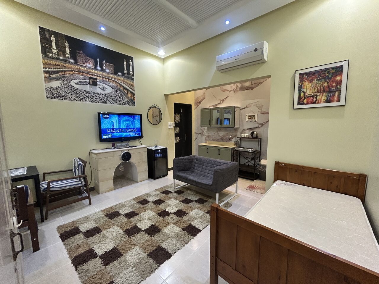 Riyadh, Apartments, Flats, Houses & Villas, SAR 27000/year,  Furnished,  Studio,  23 Sq. Meter,  Fully Furnished New Studio Apartment Munsiyah  Dist. Qurdoba Direction