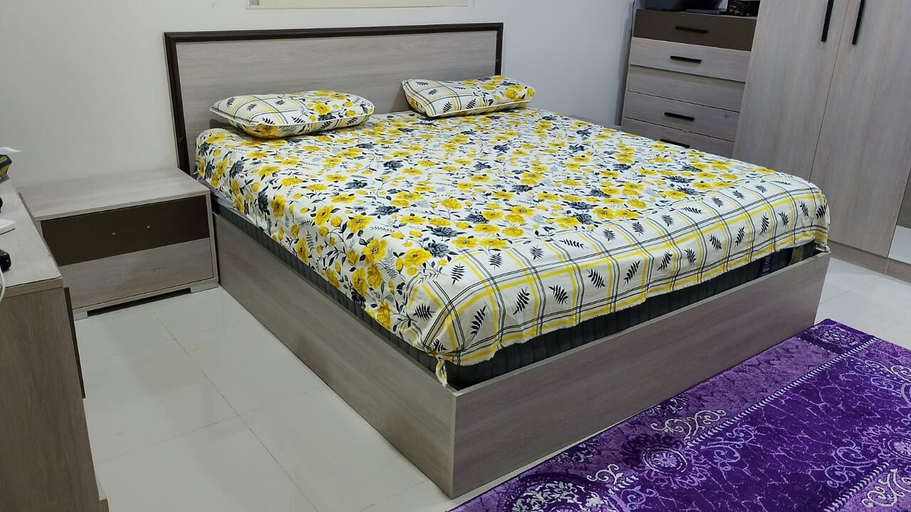 Jubail, Furniture, SAR 1400,  Complete Bed Set Available Includes Bed ,6 Door Wardrobe, Chest Of Drawers And Dressing Ta