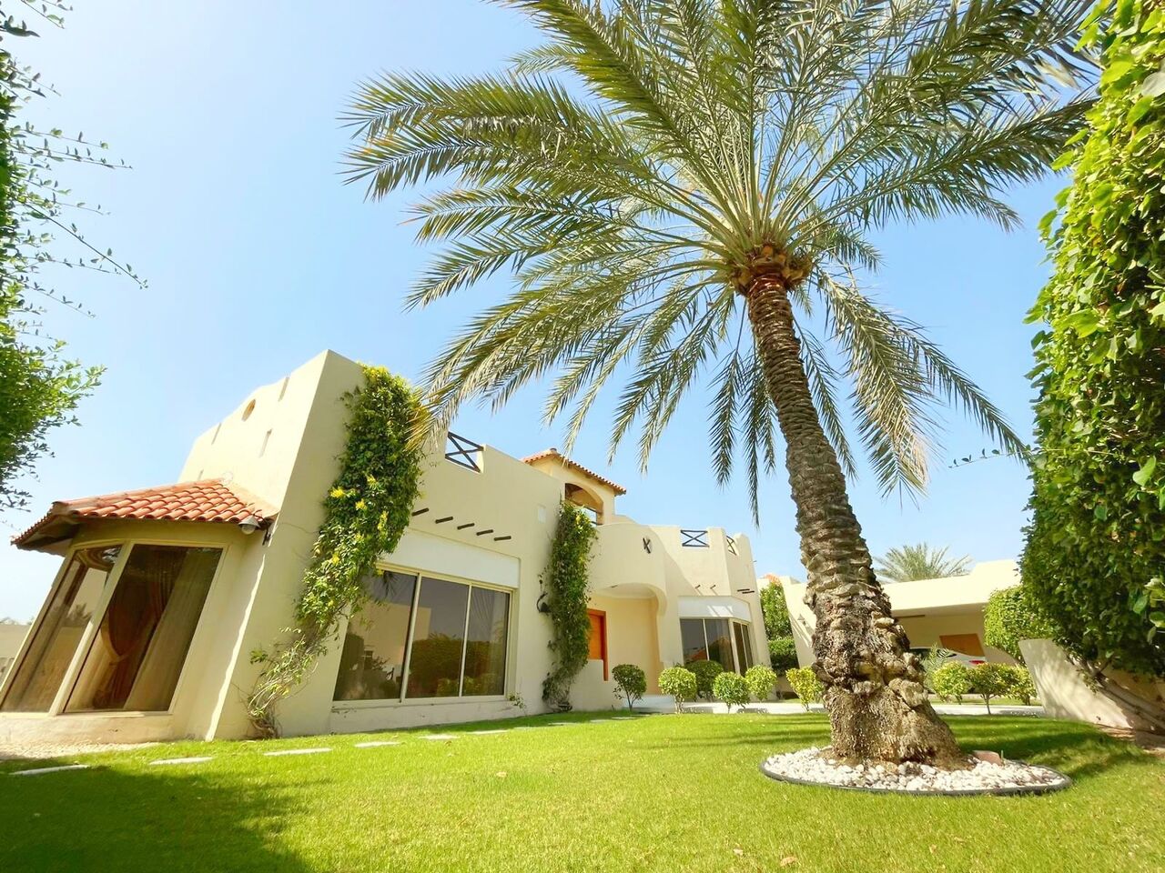 Manama, Villas, BHD 1900,  PREMIUM 4-BEDROOM VILLA FOR RENT | BETWEEN HAMALA & JASRA