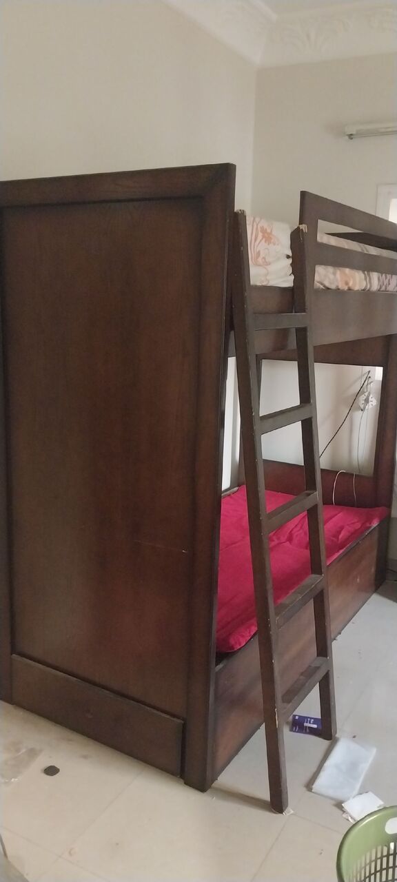 Jeddah, Furniture, SAR 600,  سرير دبل ومكتبتين وجزامة من