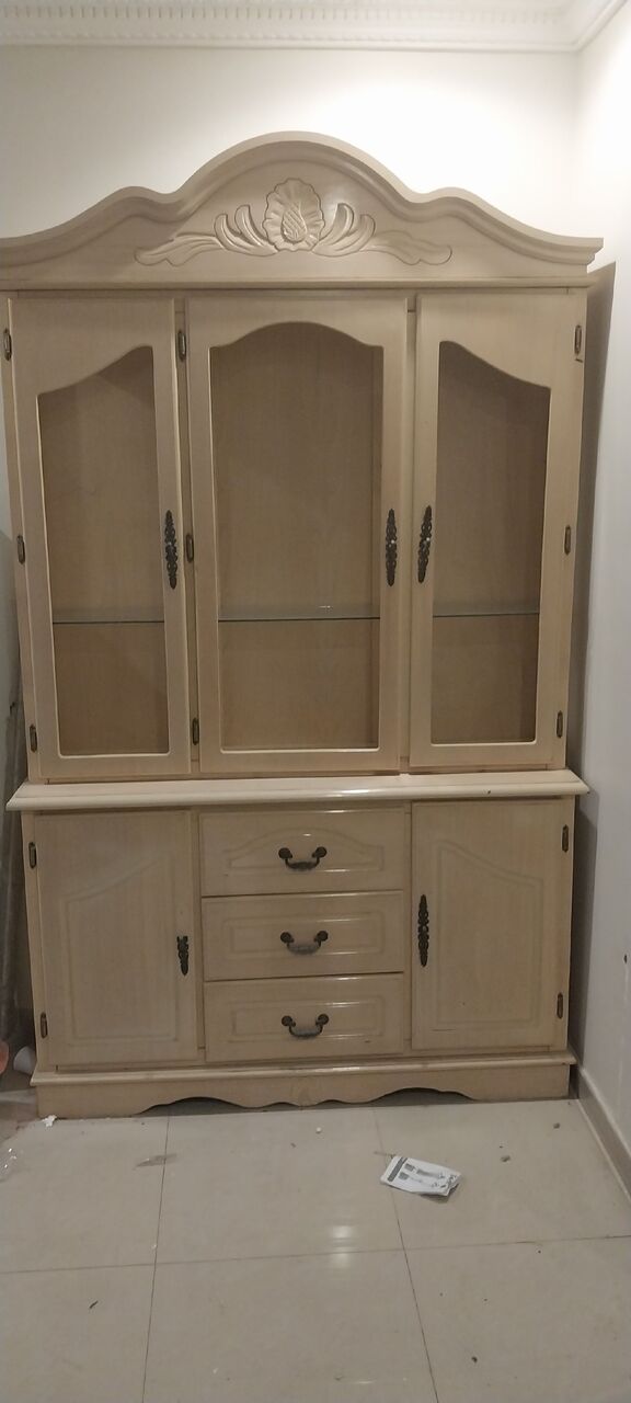 Jeddah, Furniture, SAR 600,  سرير دبل ومكتبتين وجزامة من