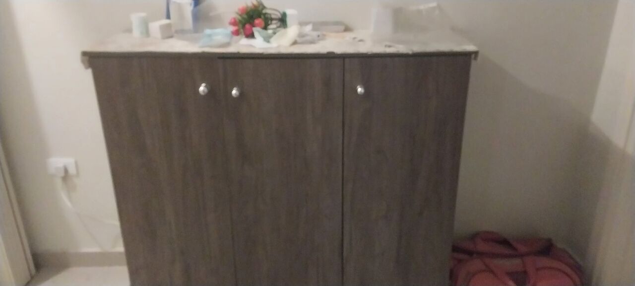 Jeddah, Furniture, SAR 600,  سرير دبل ومكتبتين وجزامة من
