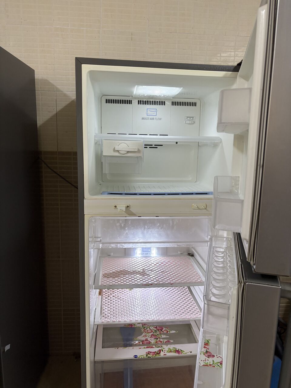 Jubail, Appliances, SAR 1000,  LG Refrigerator For Sale &ndash; Reliable & Excellent Condition!
