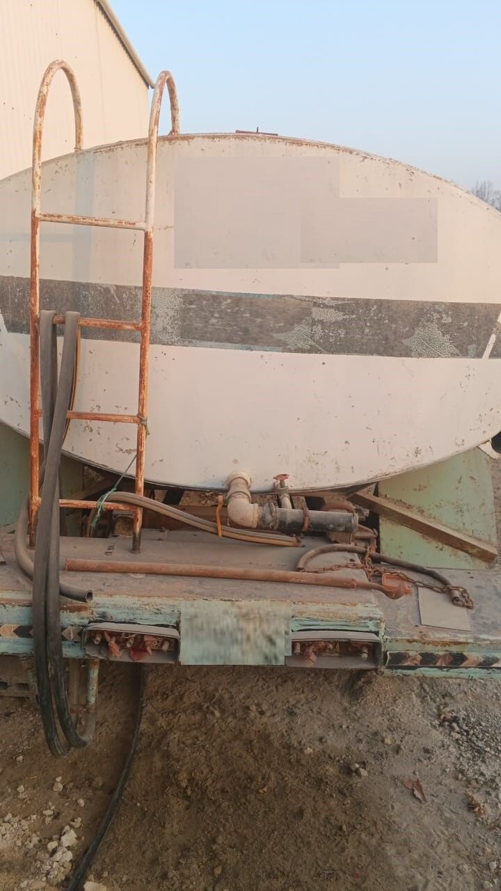Dammam, Vehicles, Cars & Trucks , SAR 1,  Mercedes-Tanker,  1979,  Manual,  100 KM,  Tanker For Sale |