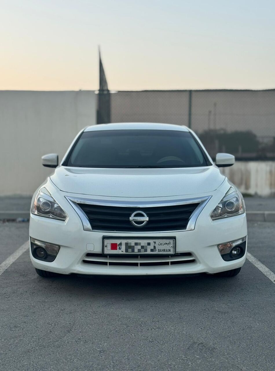 Zinj, Vehicles, Cars & Trucks , BHD 2300,  NISSAN ALTIMA,  2014,  Automatic,  257500 KM,    | EXCELLENT CONDITION