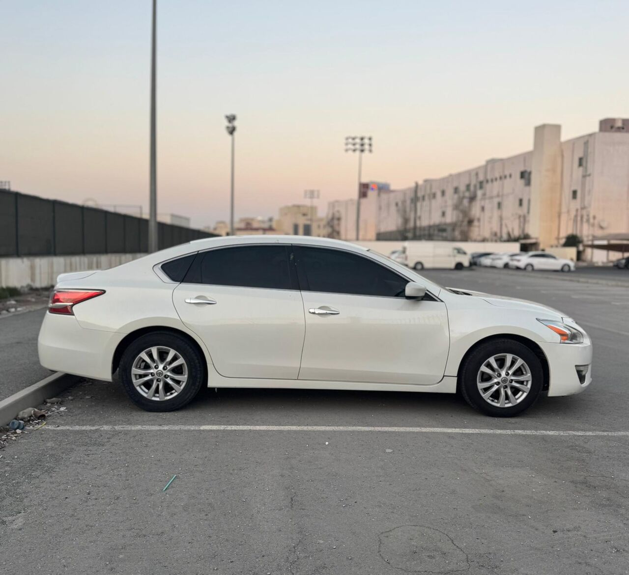 Zinj, Vehicles, Cars & Trucks , BHD 2300,  NISSAN ALTIMA,  2014,  Automatic,  257500 KM,    | EXCELLENT CONDITION