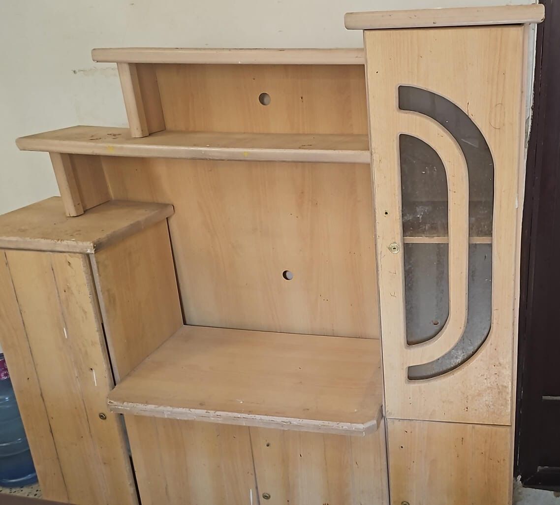 Al Malaz, Furniture, SAR 200,  Multipurpose Stand For Sale