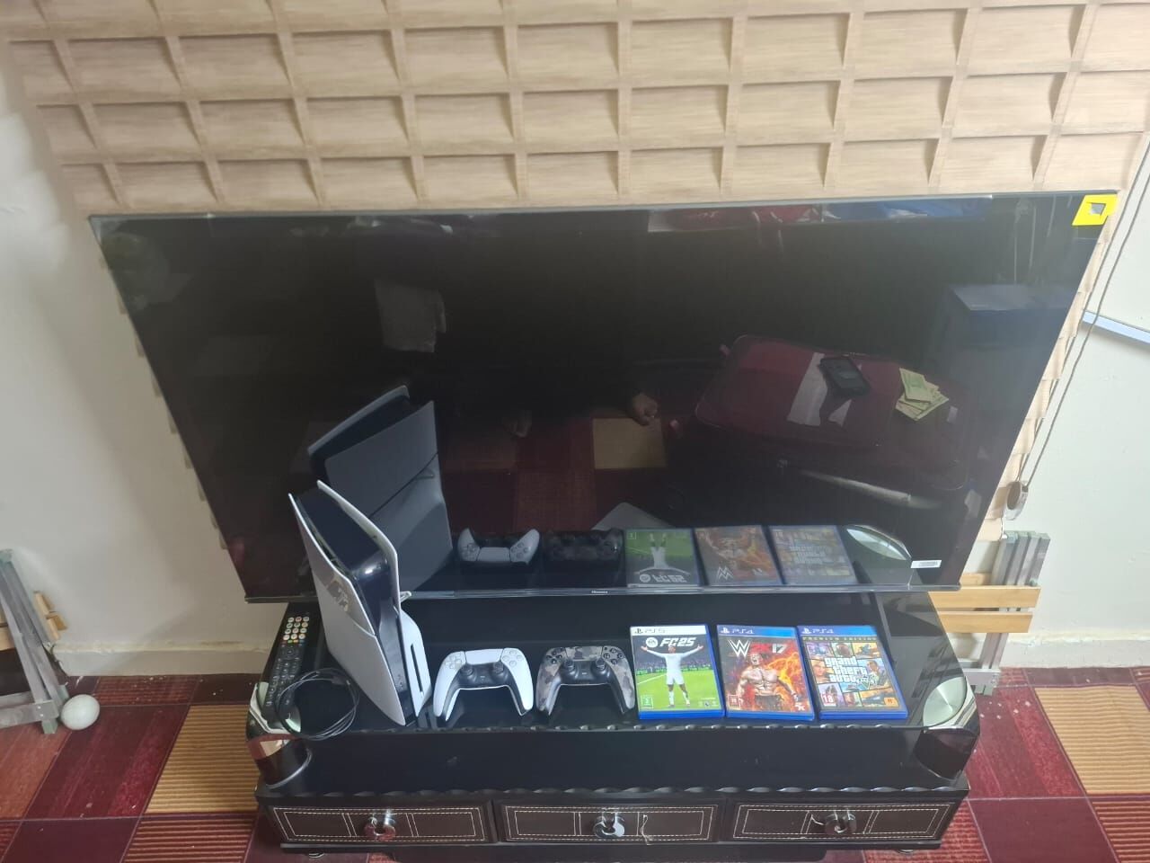 Al Khalidiyah, Video Games, Good Condition Video Game With Accessories For Sale