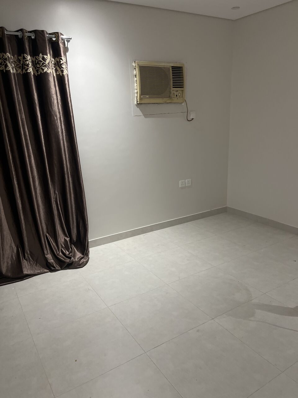 Jeddah, Rooms for Rent, SAR 1050/month,  Furnished Room In Faisaliyah Jeddah