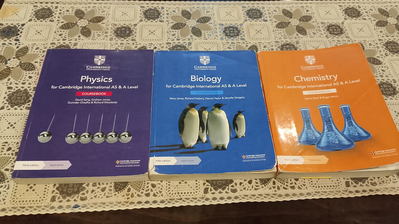 Jeddah, Books, SAR 250,  BOOKS AT LOW COSTS. Don