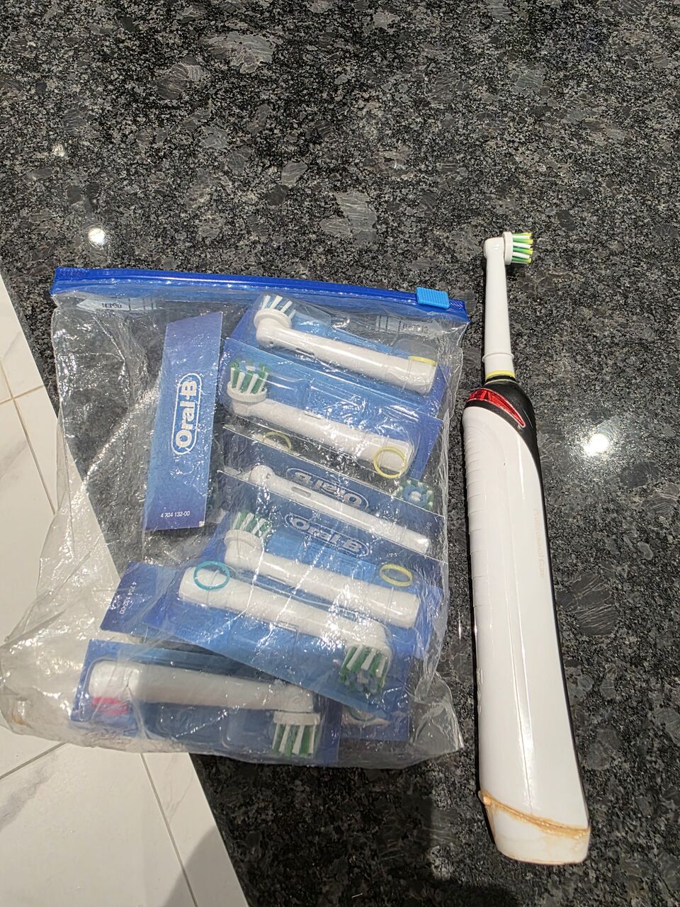 Manama, Electronics, BHD 13,  Braun OralB Electric Toothbrush, Used , With 9 New Brush Heads
