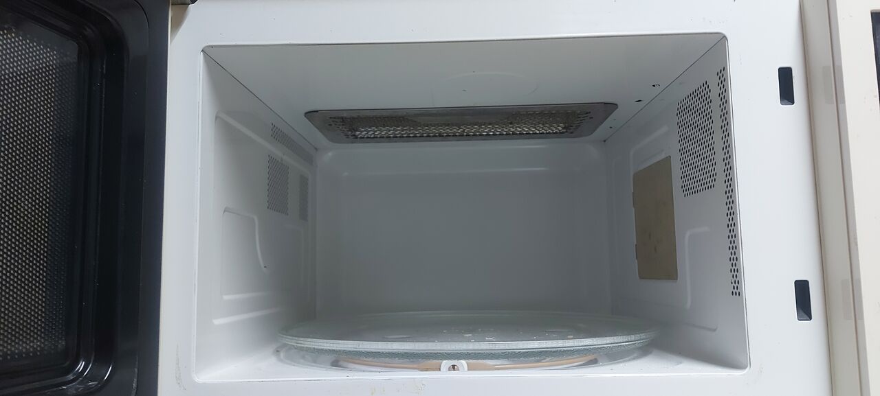 Tubli, Appliances, BHD 25,  Kenwood Microwave Oven MWL210