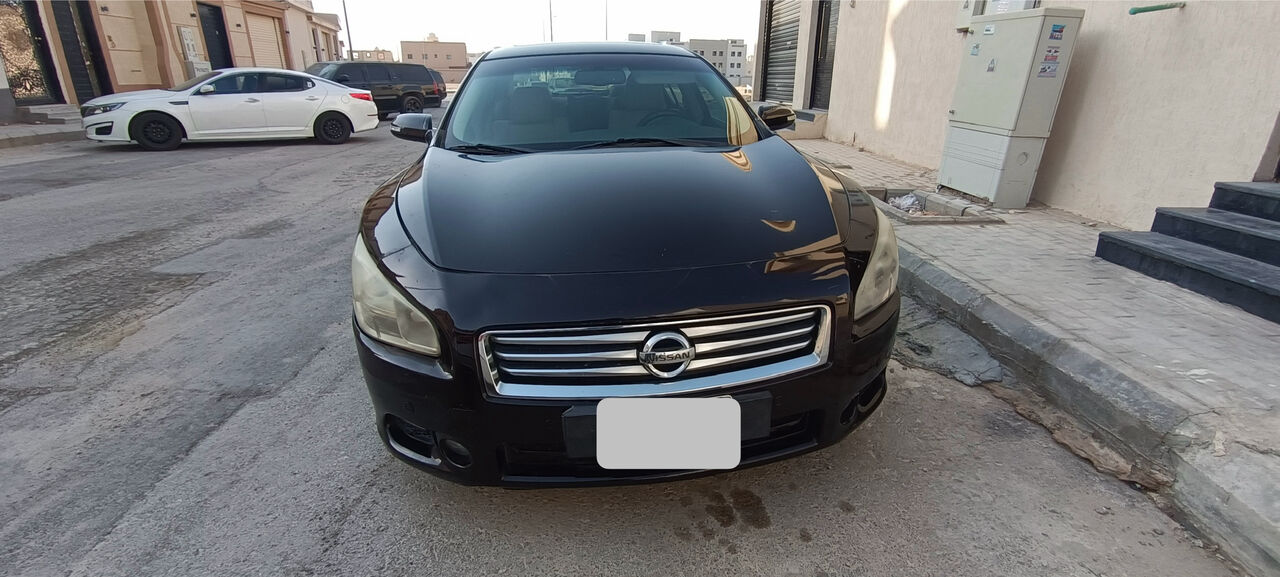 Riyadh, Vehicles, Cars & Trucks , SAR 17000,  Nissan Maxima,  2014,  Automatic,  155000 KM,