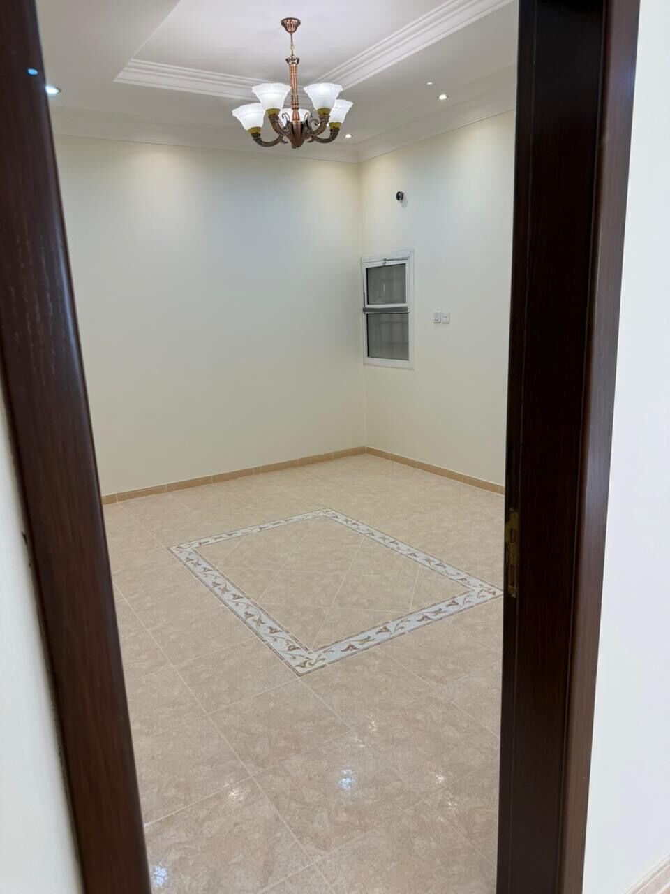 Riyadh, Apartments, Flats, Houses & Villas, SAR 60000/year,  5 BR,  Apartment Consisting Of 3 Bedrooms, A Living Room, A Kitchen, A Dining Room, A Large Sitt